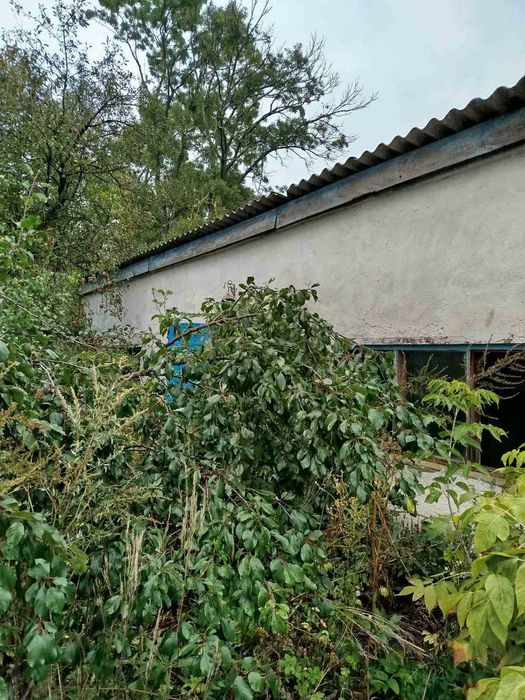 Будівля з усіма комунікаціями, площею 846,3 кв.м, Хмельницька обл.