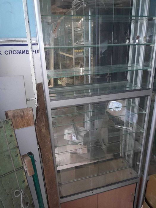 Скляні торгові вітрини на алюмінієвому каркасі | LED підсвітка | 10 шт