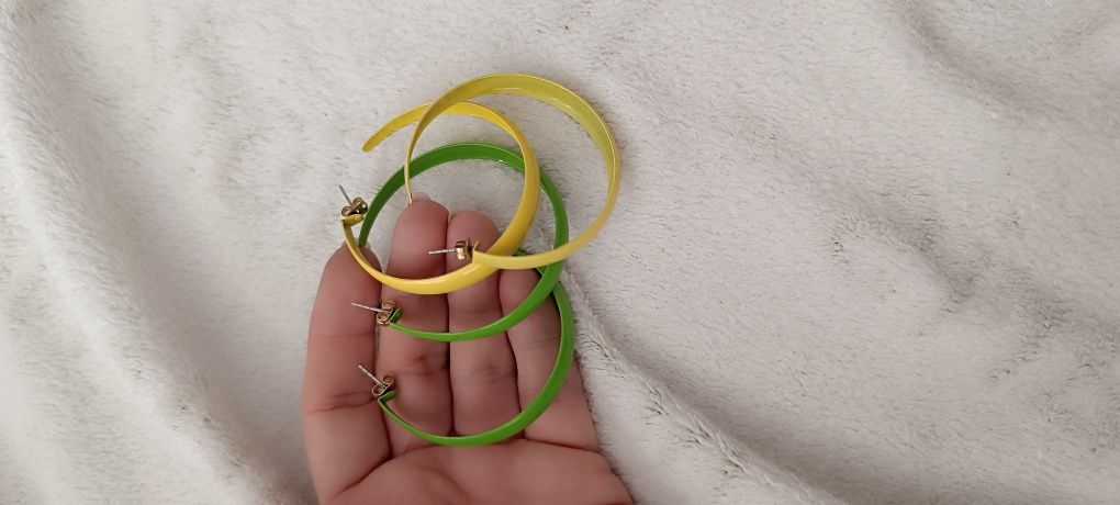 2 pares de argolas usadas
