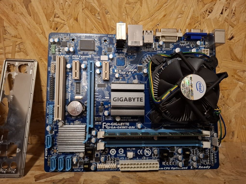 Zestaw komputerowy intel e6600 4 GB DDR3 GA-G41MT
