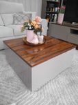 Mesa de centro com arrumação