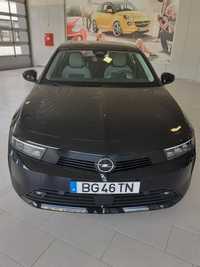 Opel Astra 1.2 T Edition