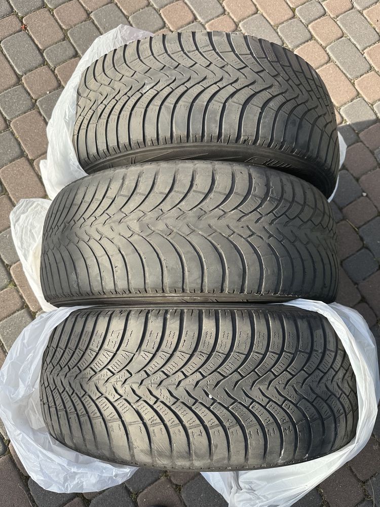 Falken eurowinter hs01 225/55/17