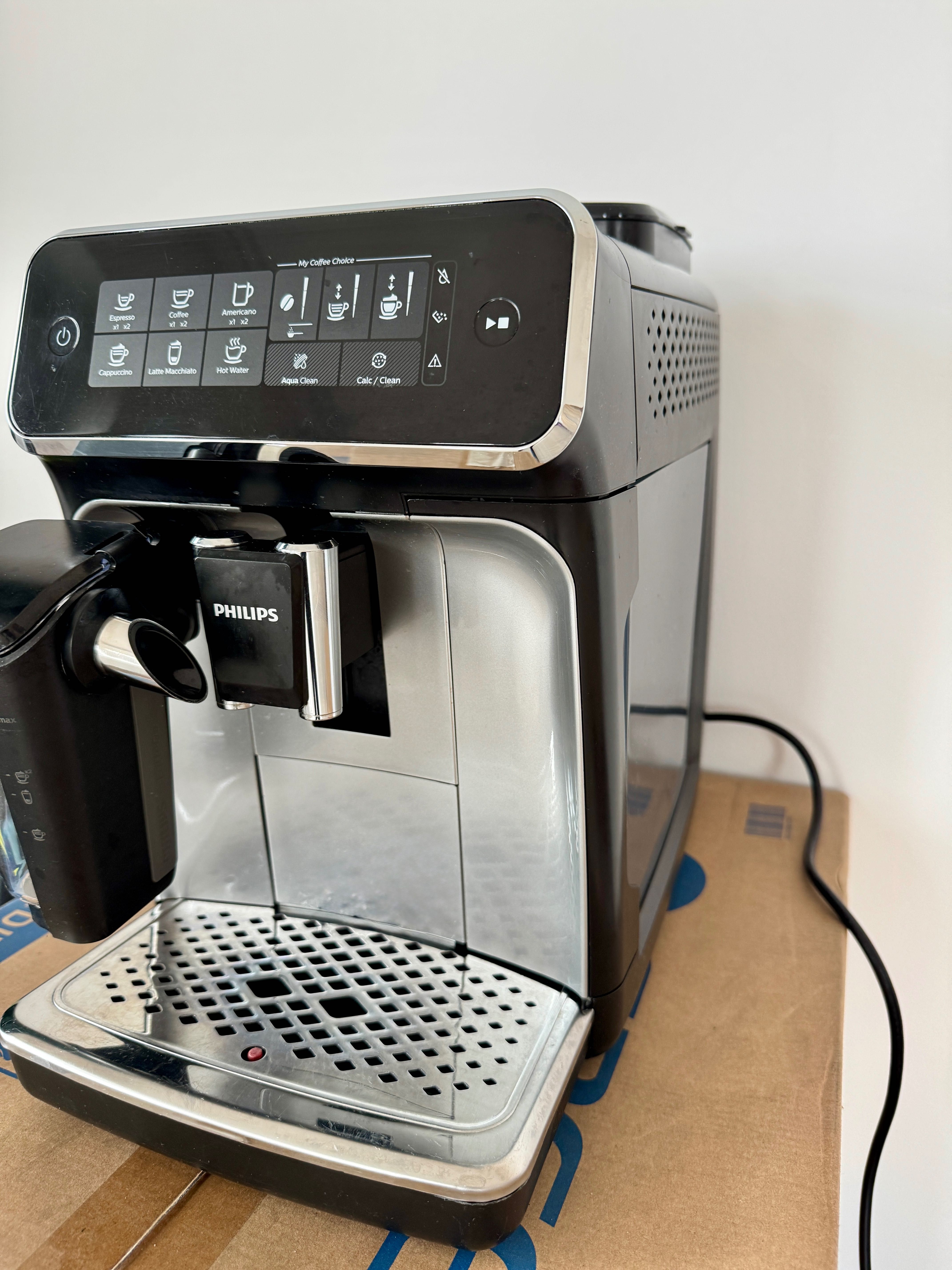 Ekspres Philips Lattego EP3246 automatyczny