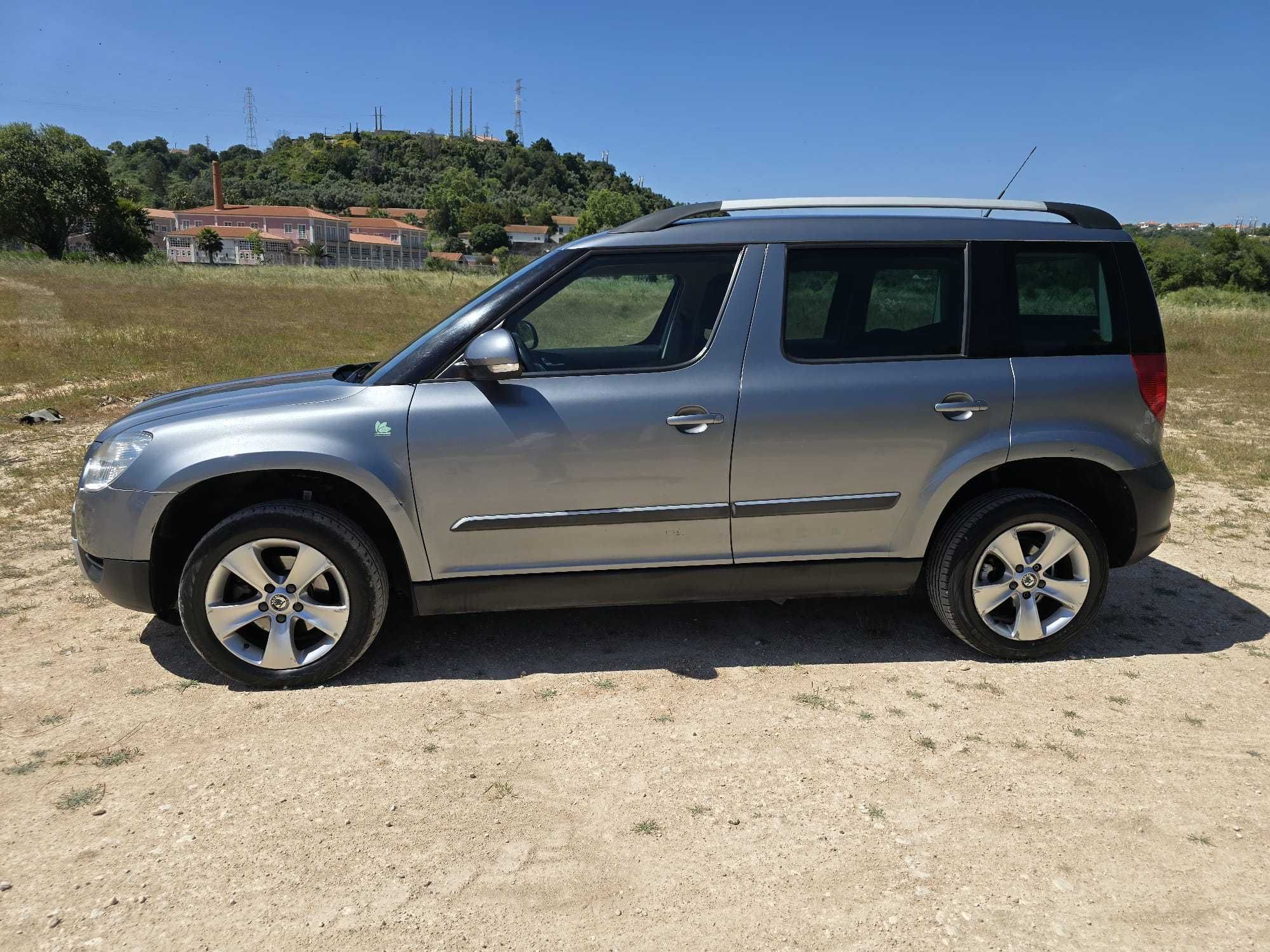 Vendo viatura serviço impecável