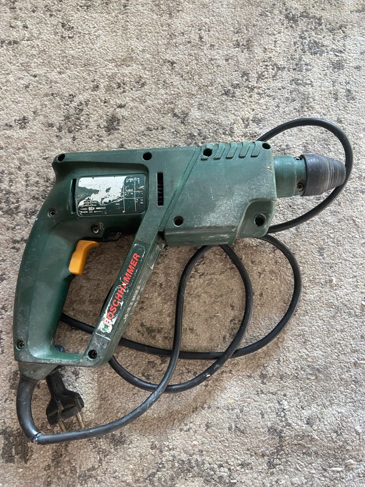 Перфоратор Bosch PBH 160R