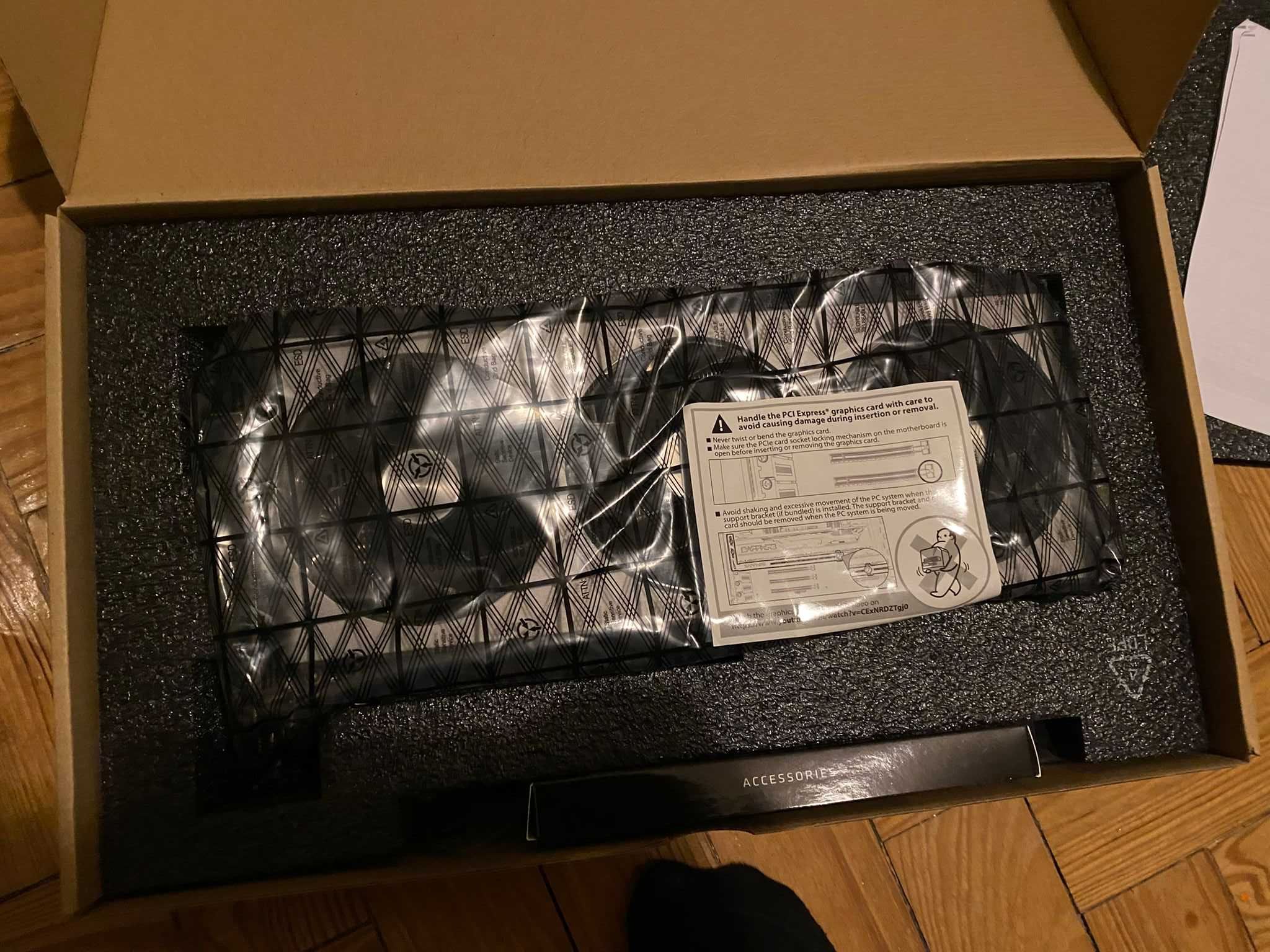 AMD Radeon RX 7800 XT (Sapphire Nitro+ OC) 16GB GDDR6