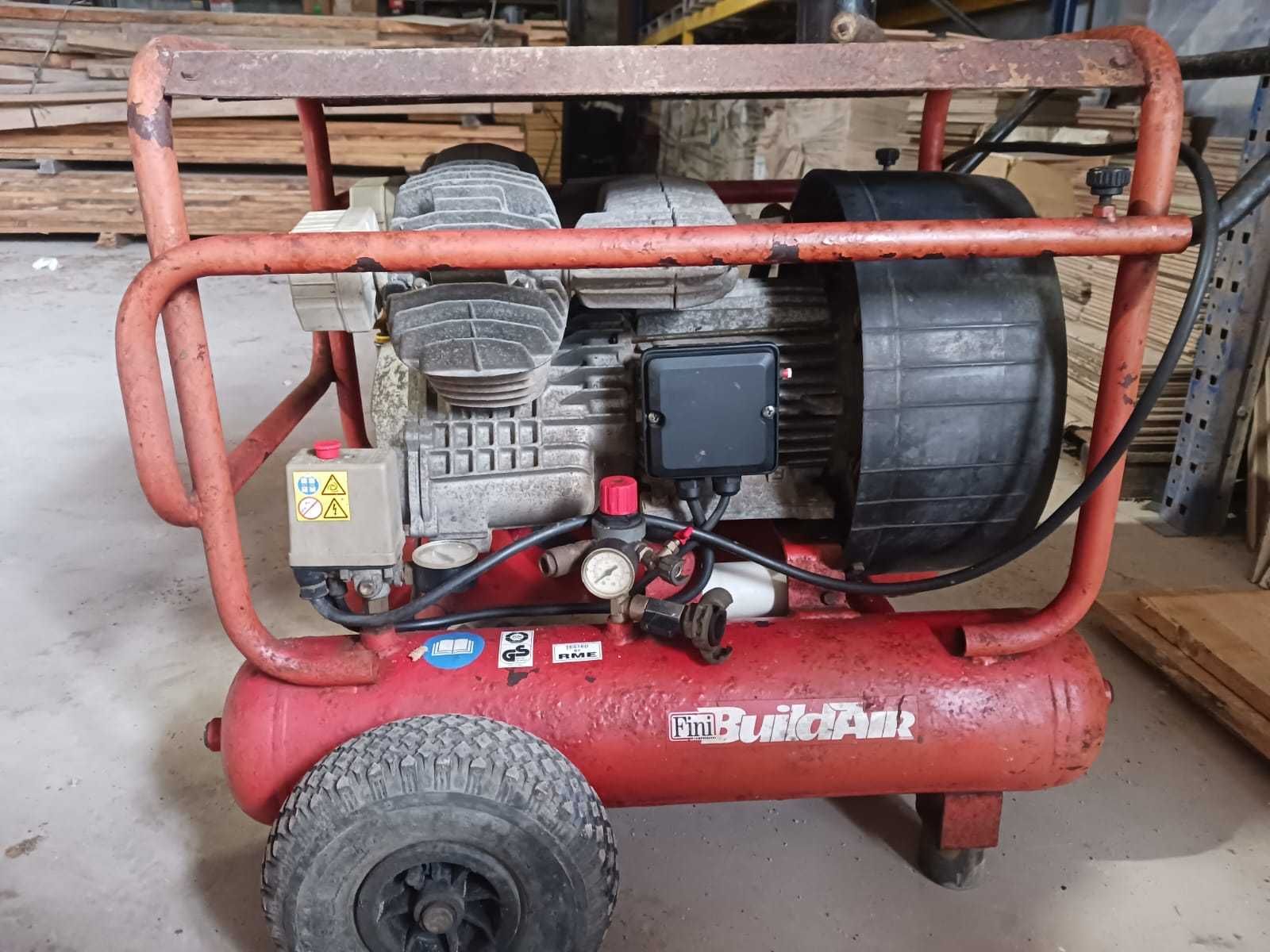 Equipamento em bom estado e bom preço
