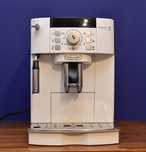 Ekspres do kawy DeLonghi Magnifica S