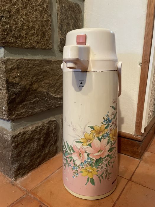 Dispositivo térmico para água quente