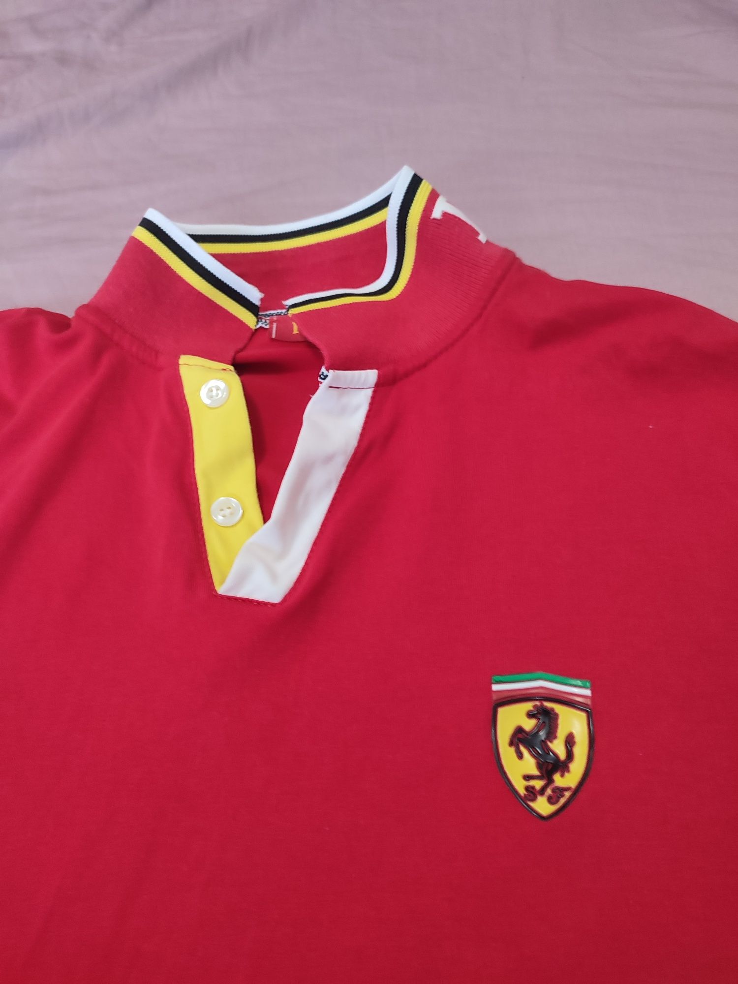 Футболка Ferrari размер XL