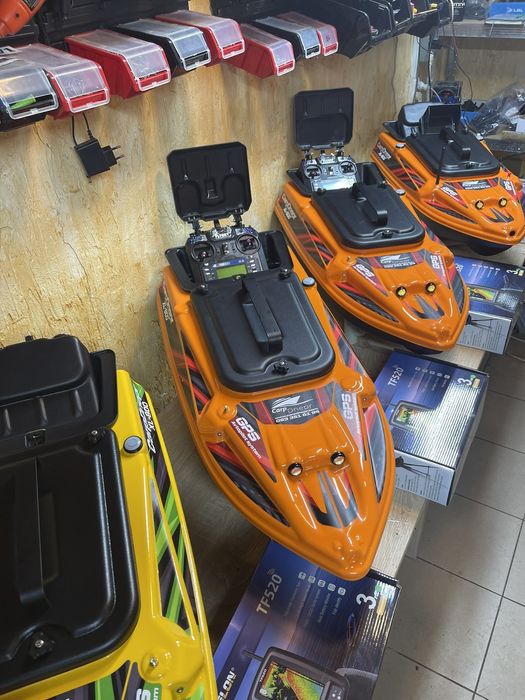 Кораблики для риболовлі CarpDnepr