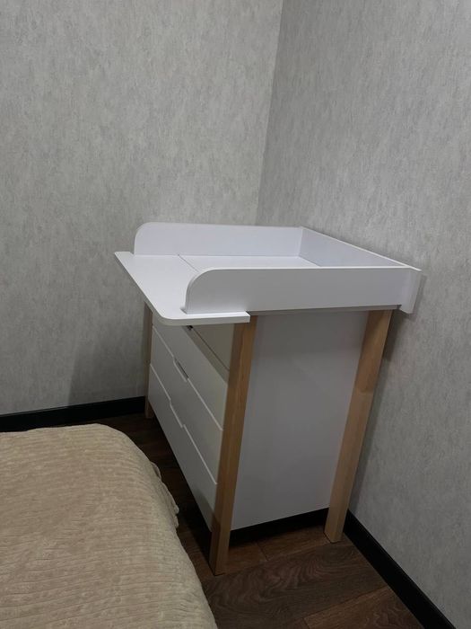 Пеленальний комод