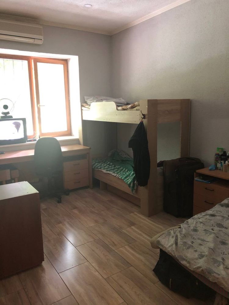 Хостел hostel для переселенців