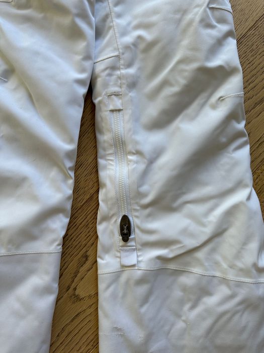 Spodnie zimowe narciarskie 10 lat / roz. 133-142 Wedze białe