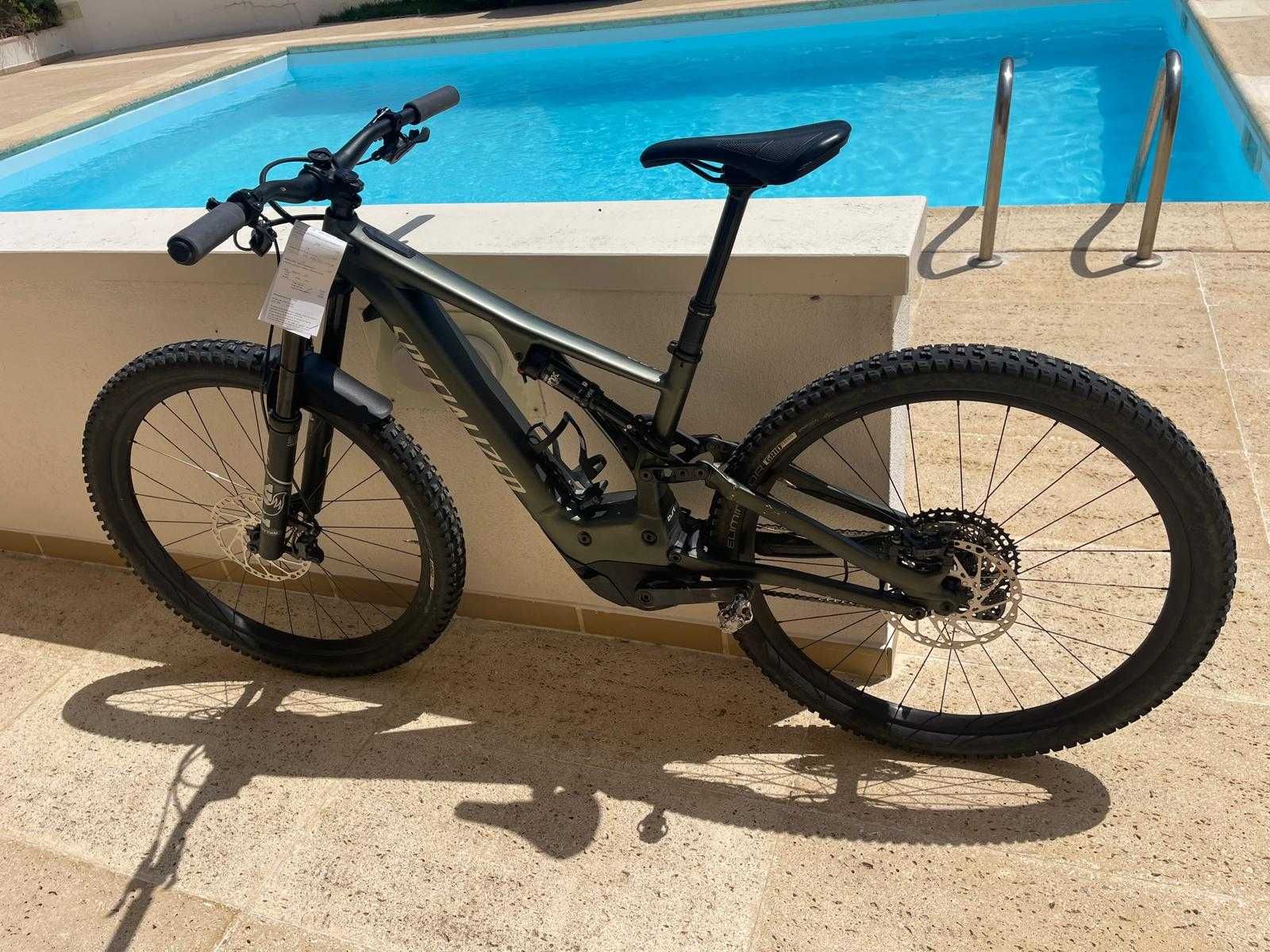 Specialized Turbo Levo (Electrica) c/ 2.429km