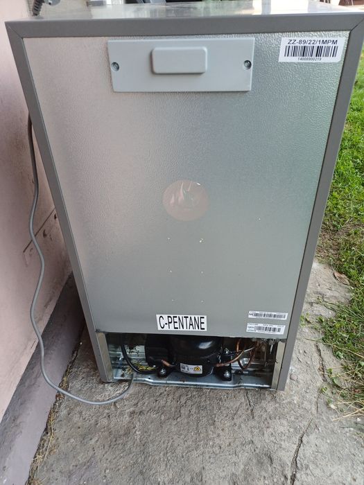 Zamrażarką 3 szuflady