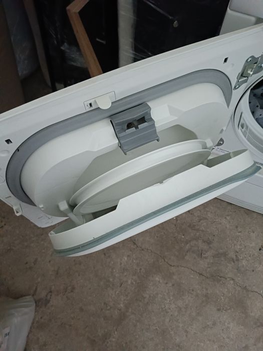 Сушильна машинка AEG тенова