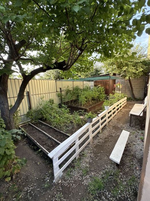 Продам добротний будинок у центрі міста — 115 м².