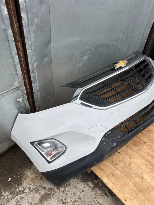 Chevrolet Equinox бампер передний задний бампер передній задній