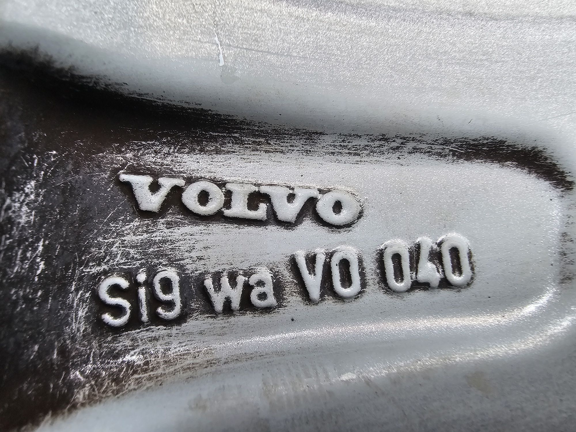 R17 Диски Вольво ХС60, Вольво ХС70, Вольво V60, Volvo S60, Volvo V50