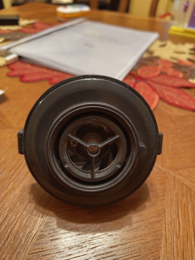 Silnik do odkurzacza akumulatorowego Grundig