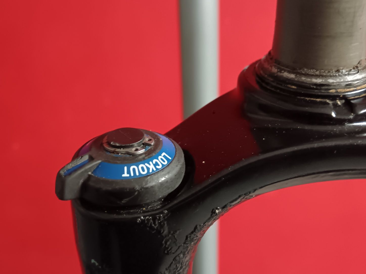Suspensão bicicleta BTT RockShox Dart 2 C/Bloqueio e Ajuste de Firmeza