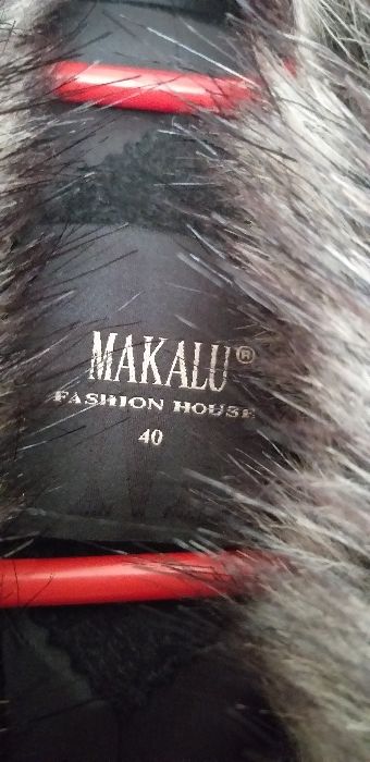 Płaszcz z kołnierzem Makalu