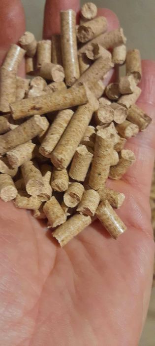 Żwirek drewniany dla kota, chomika, królika...