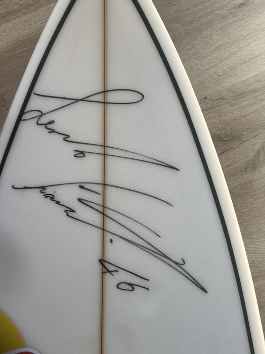 Prancha do Leonardo Fioravanti ( autografada )