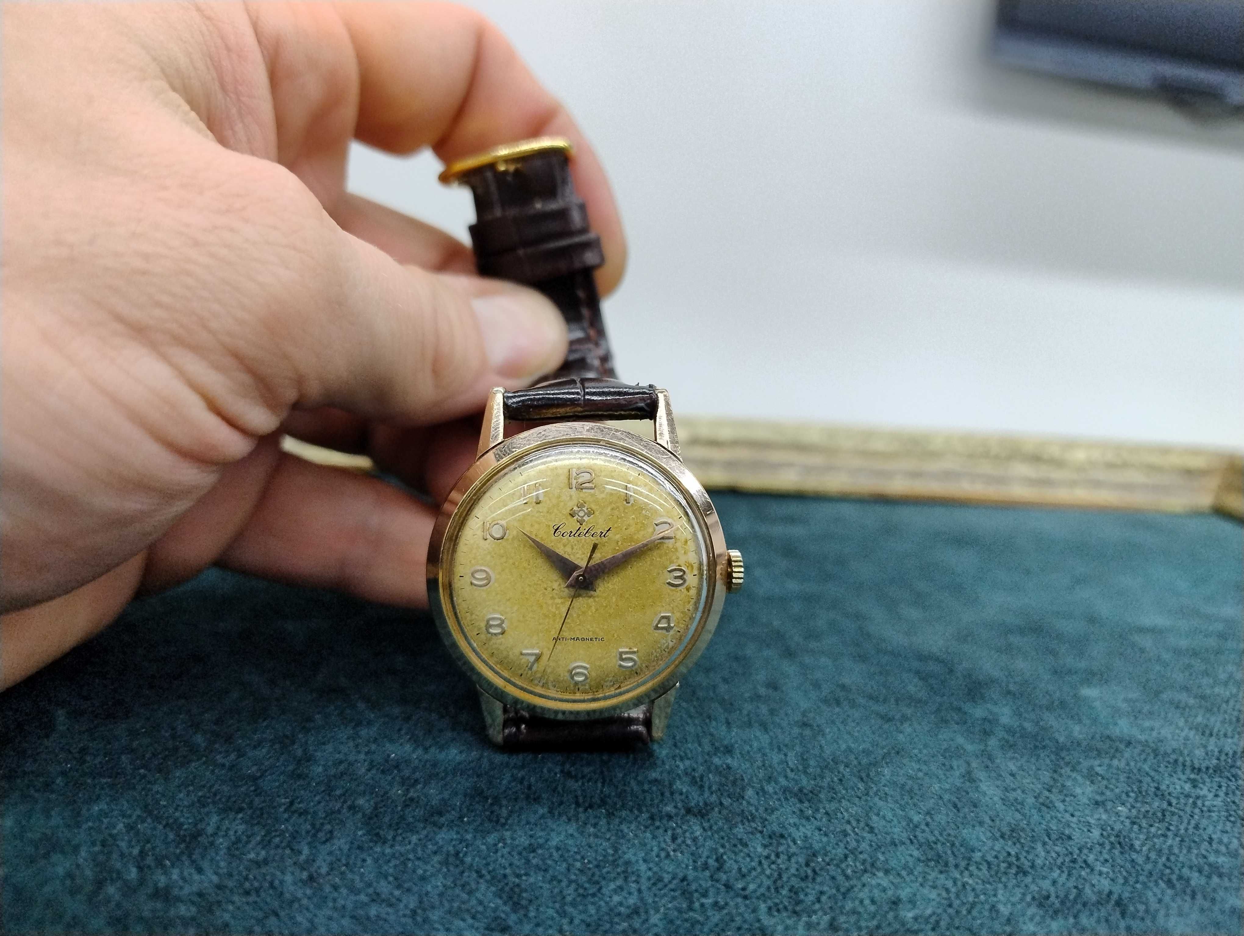 Przepiekny Zegarek Cortebert  Złocony 14k Grand Prix 1960 rok ! Patyna