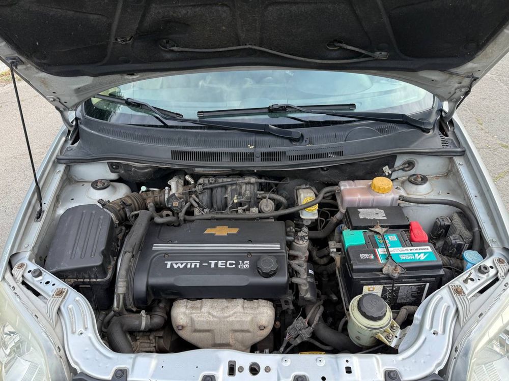 Продам Шевроле  Авео 2006 1.6