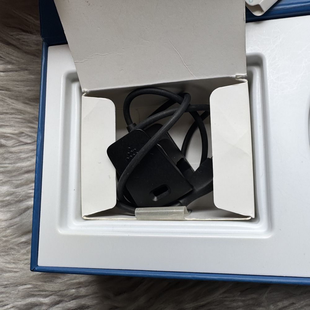 Opaska Fitbit Charge 2