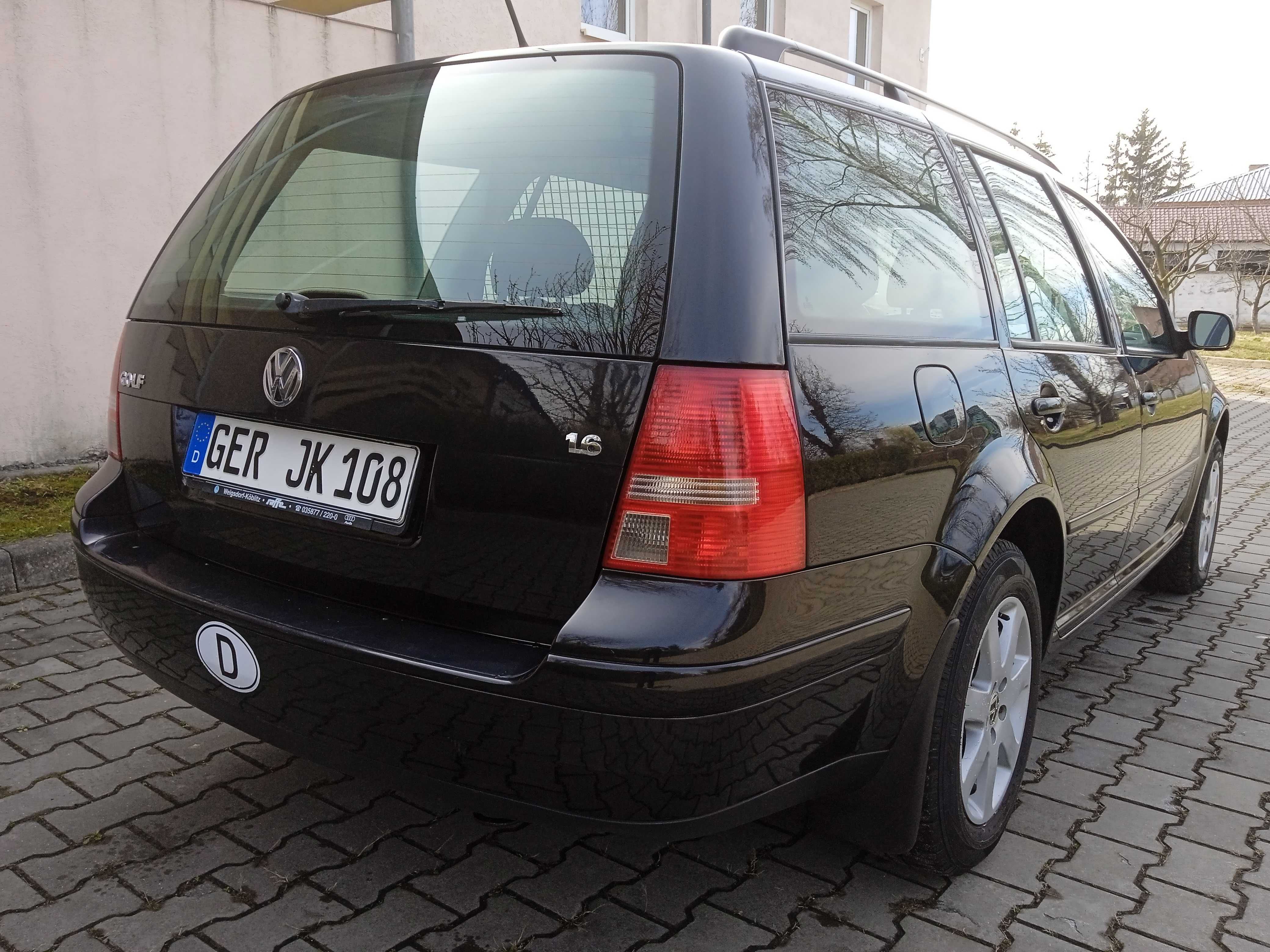 VW Golf 4 універсал  1.6 бензин 2004 року випуску