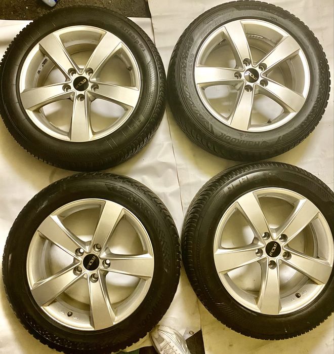 Koła zimowe 17 5x114.3 jak nowe Renault.Nissan. Mazda opony 8mm