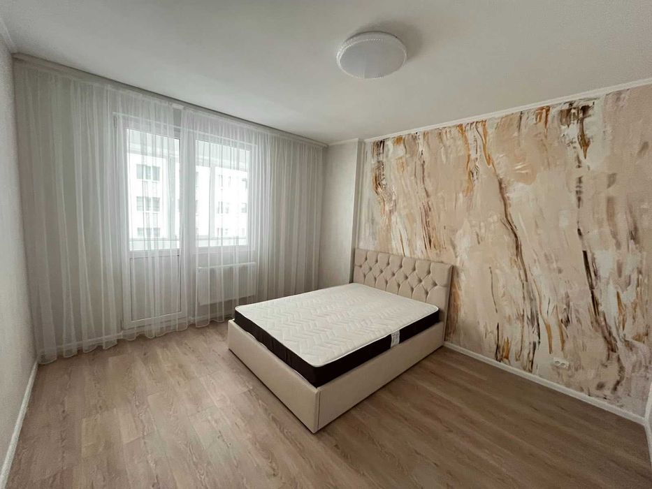 1к, АГОРА, супер ремонт і поверх  ще є мінімальне оформлення