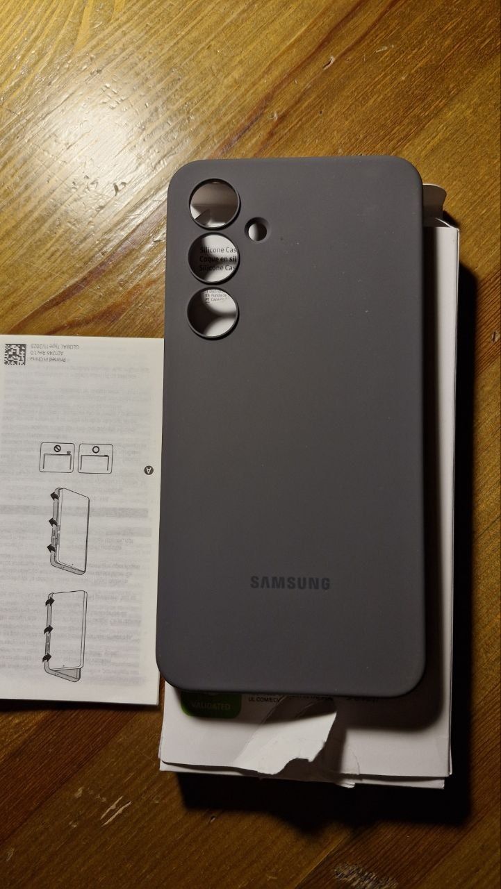 Samsung s24fe Case ( original )