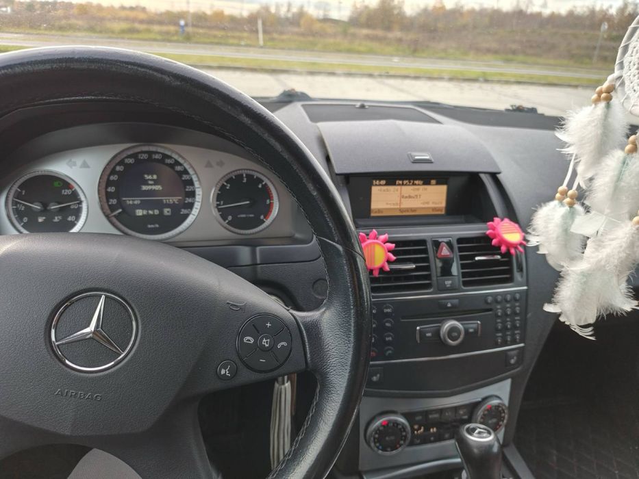 Продам Mercedes-Benz C220