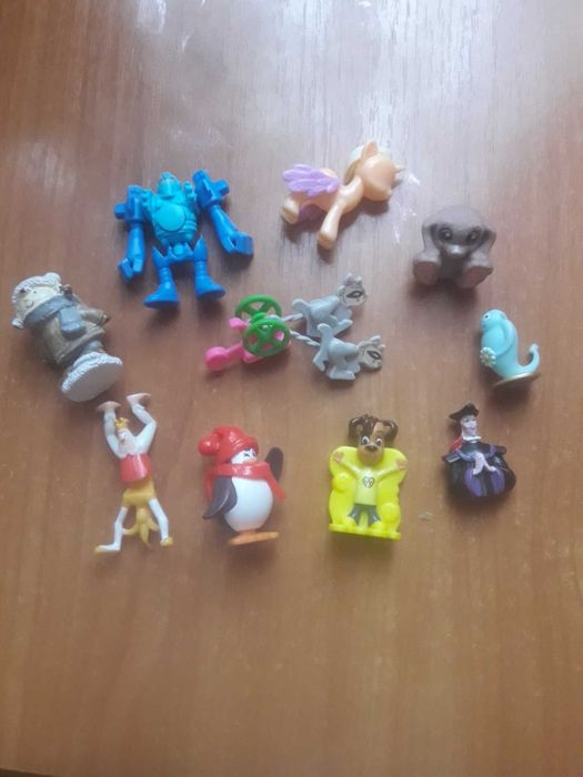 Іграшки від "Кіндер-сюрприз"