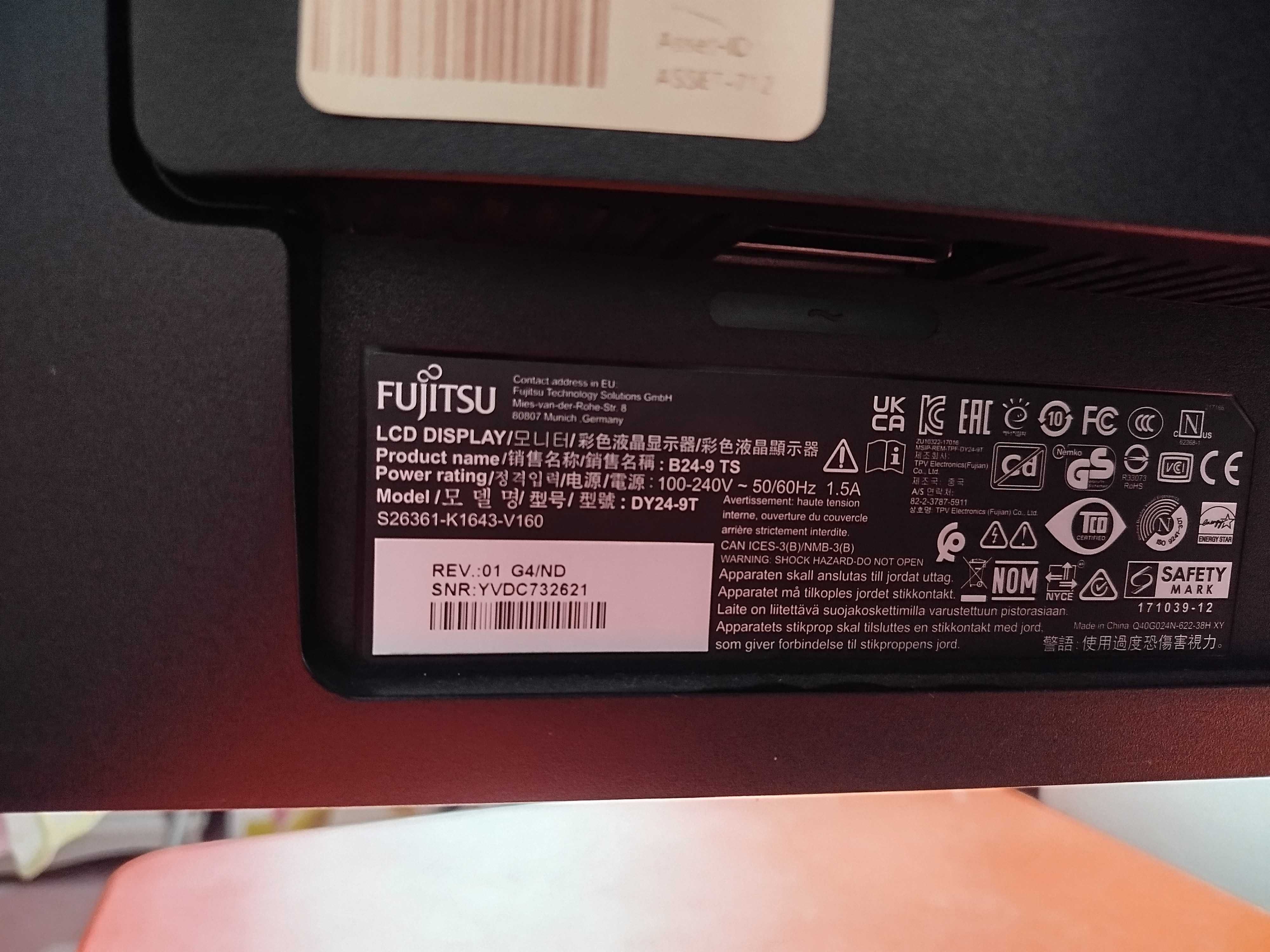 Monitor Fujitsu 23.8  B24-9TS S26361-K1643-V160