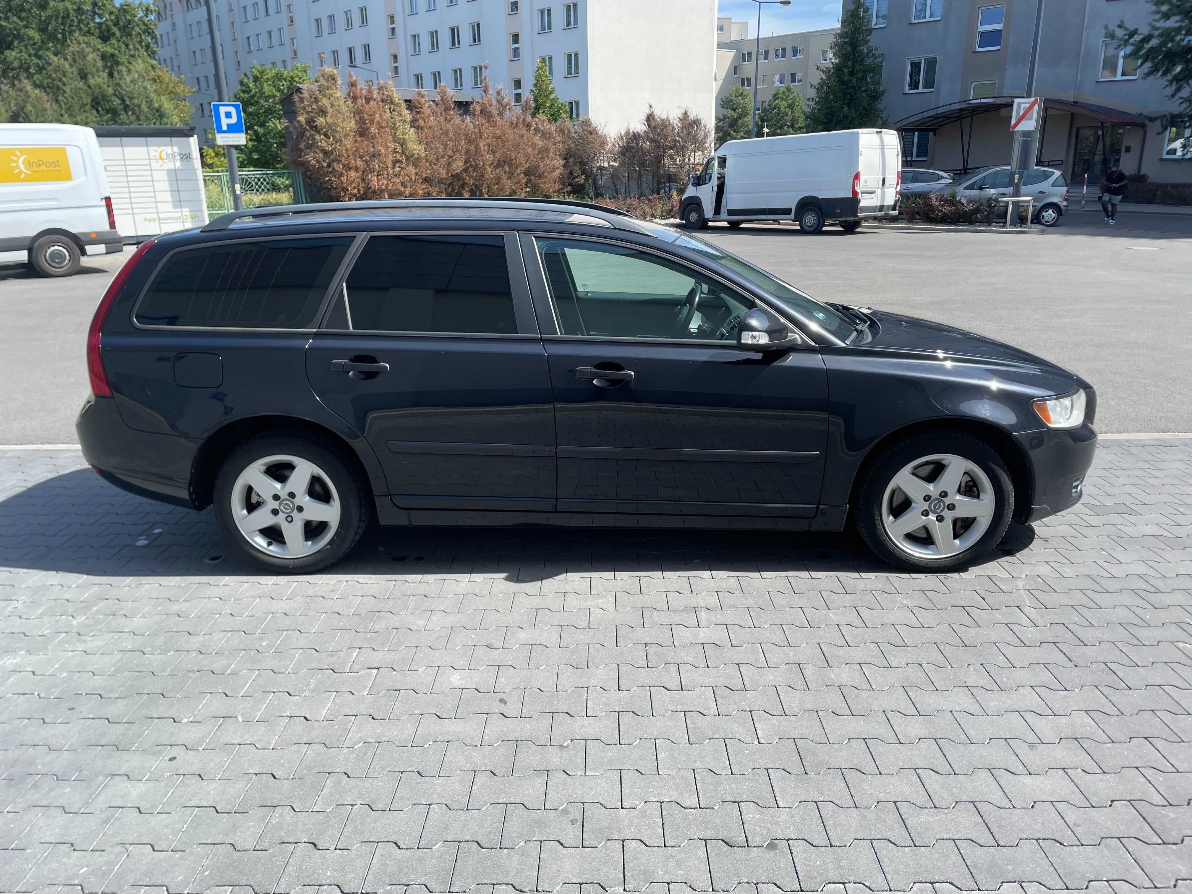 VOLVO V50 2.0D kombi 2010r.