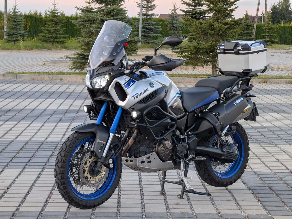 YAMAHA SUPER TENERE XT 1200 ZE kufry boczne tempomat EL. zawieszenie