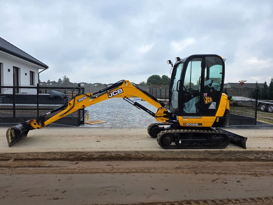 JCB JCB 8026 mini koparka 3 łyżki szybkozłącze 1 wł sprowadzona serwisowana idealna 8025  pierwszy właściciel komplet 3 oryginalnych łyżek + szybkozłącze serwi