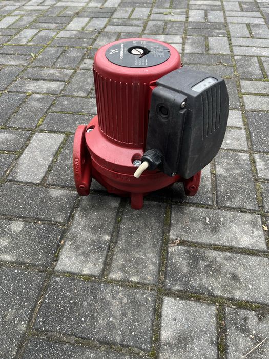 Pompa obiegowa grundfos UPS40-60 jak wilo