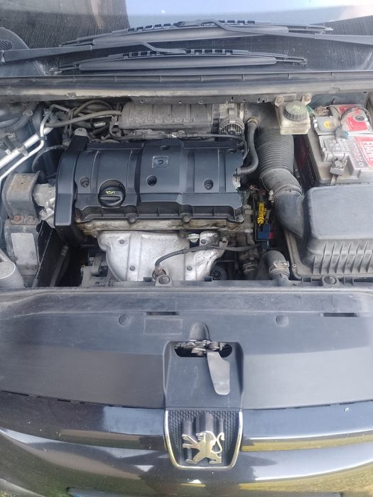 Prugeot307 kombi 1.6 benzyna na czesci