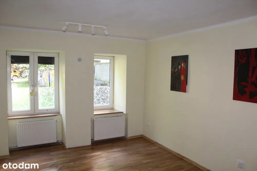 Bez pośredników Kawalerka Bytom Akademicki po remoncie Do negocjacji.