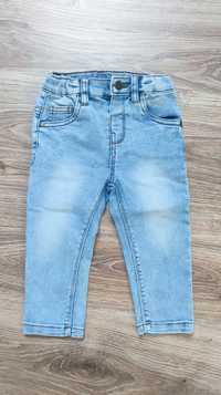 Spodnie jeansowe chłopięce r.86