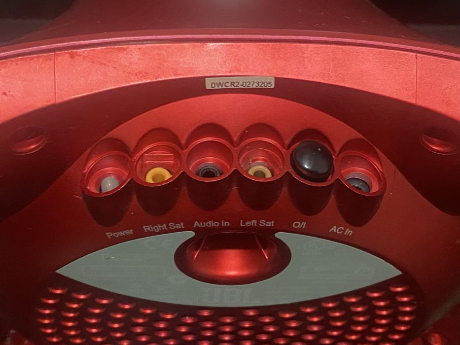 Jbl сабвуфер creature II