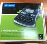 Электронный настольный ленточный принтер этикеток LabelManager 210D