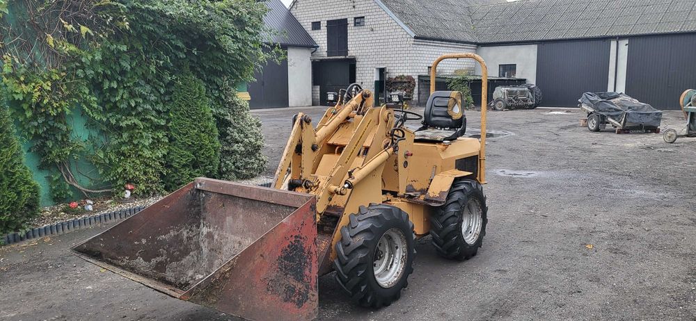 Ładowarka /mini przegubowa